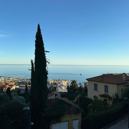 Le Vigia-Vue Mer-Terrasse-Climatisation-Parking Menton Bagian luar foto